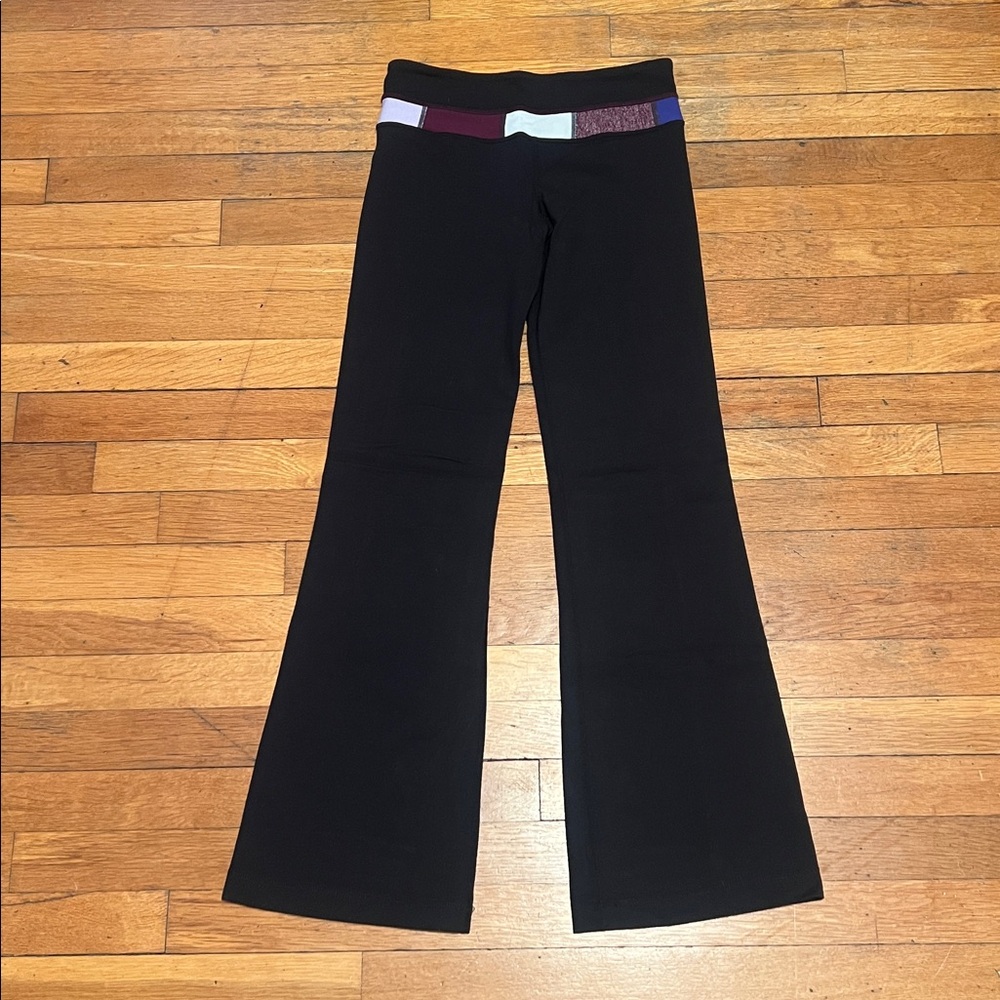 Lululemon The Groove Flare Pants in Black & Quilt, Women’s size 4 - Picture 2 of 14